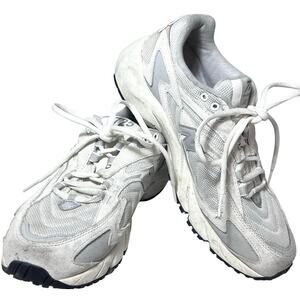 New Balance 725 Shoes 8.5 Men 10 Women ML725UF White Gray Used